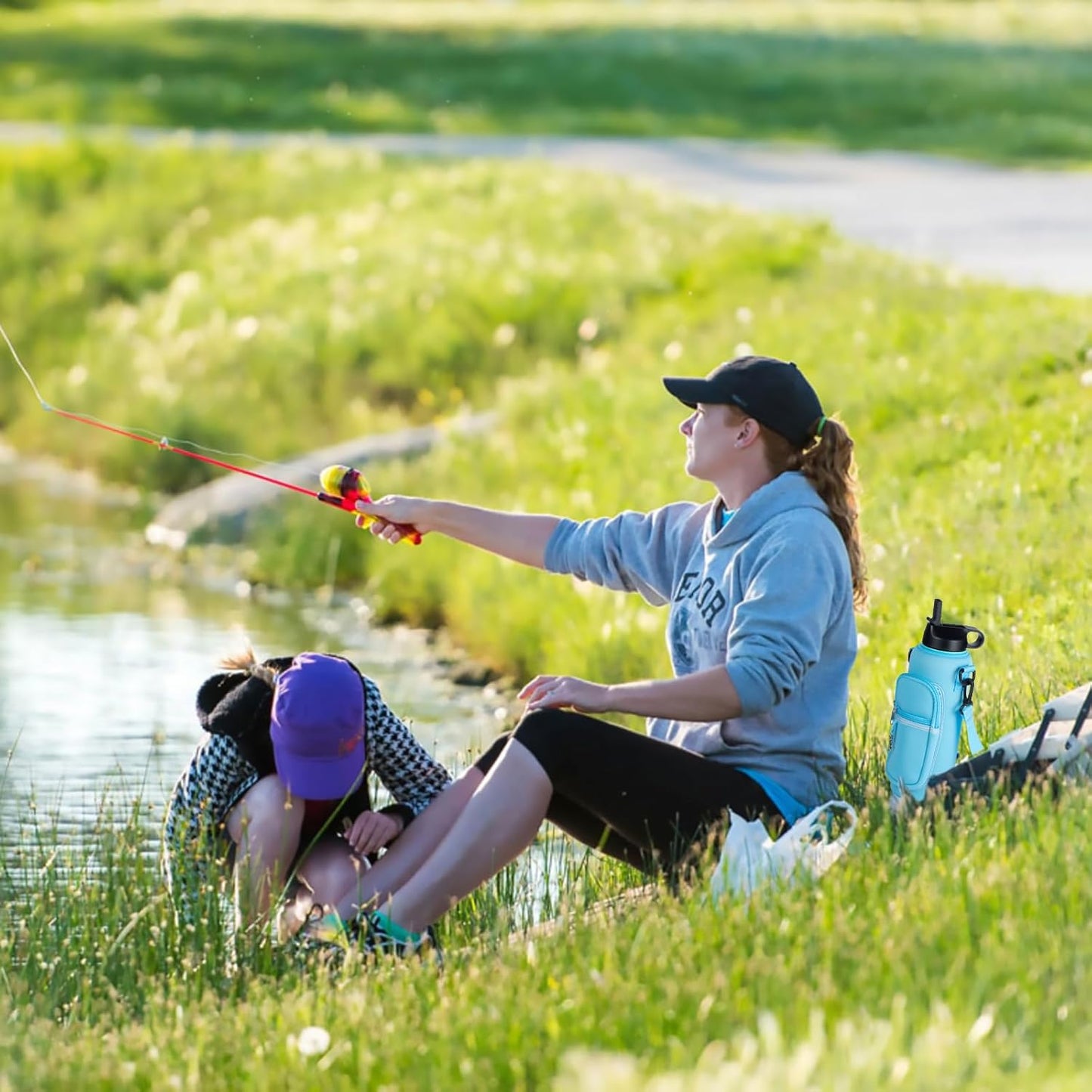 Water Bottle Holder with Strap for Hydroflask 32oz 40oz, Carrier Sling Bag with Phone Pocket Sleeve for Men Women Hiking Camping Travelling