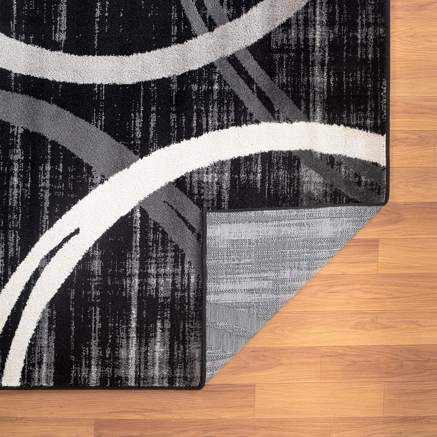 Rugshop Modern Wavy Circles Design Area Rug 5'3" x 7'3" Black