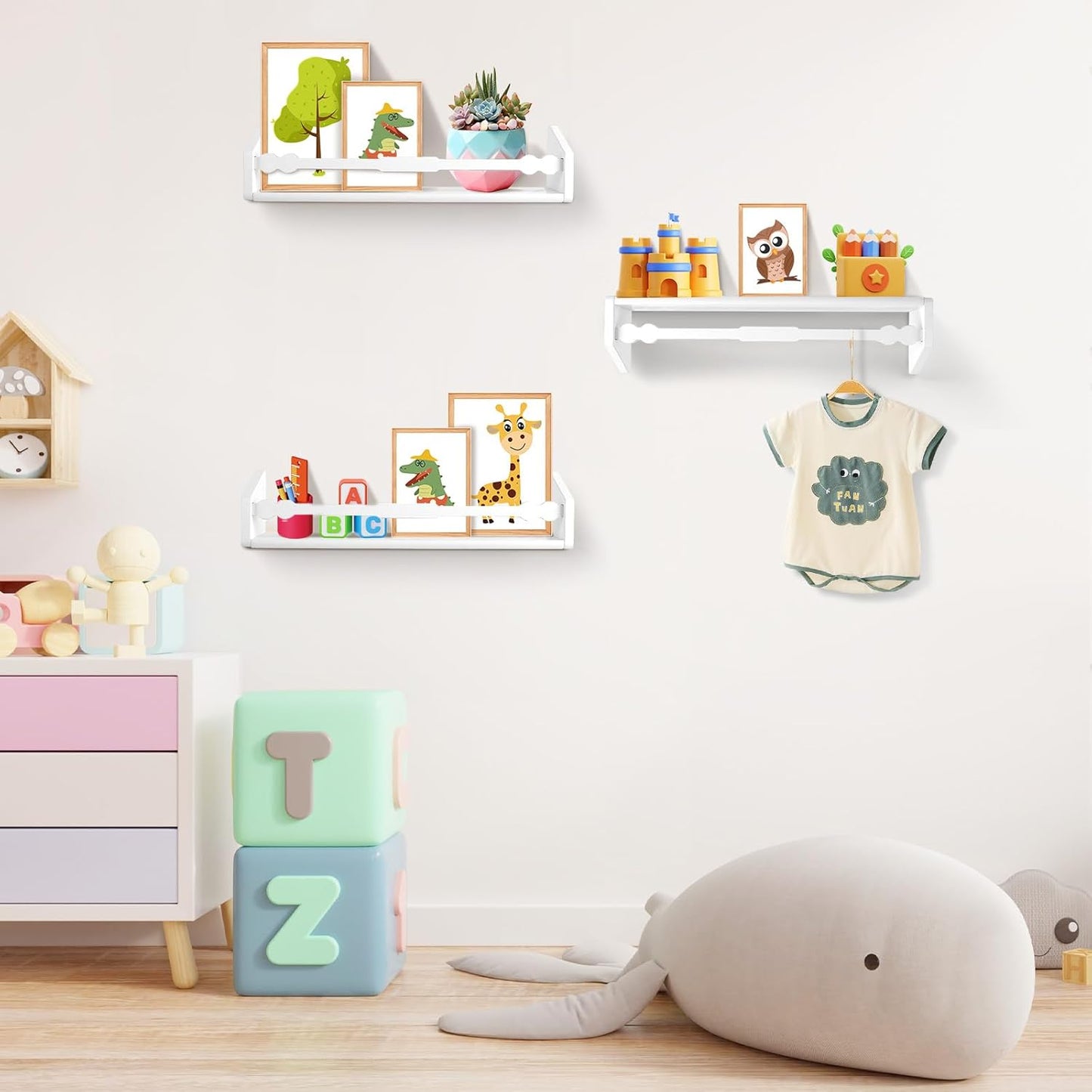 comfoyar Nursery Book Shelves Set of 3, 15.7 Inch Solid Pine Floating Shelves for Wall, Hanging Bookshelf for Kids Boys Girls Baby, Decoration for Bedroom Kitchen Bathroom Playroom, White