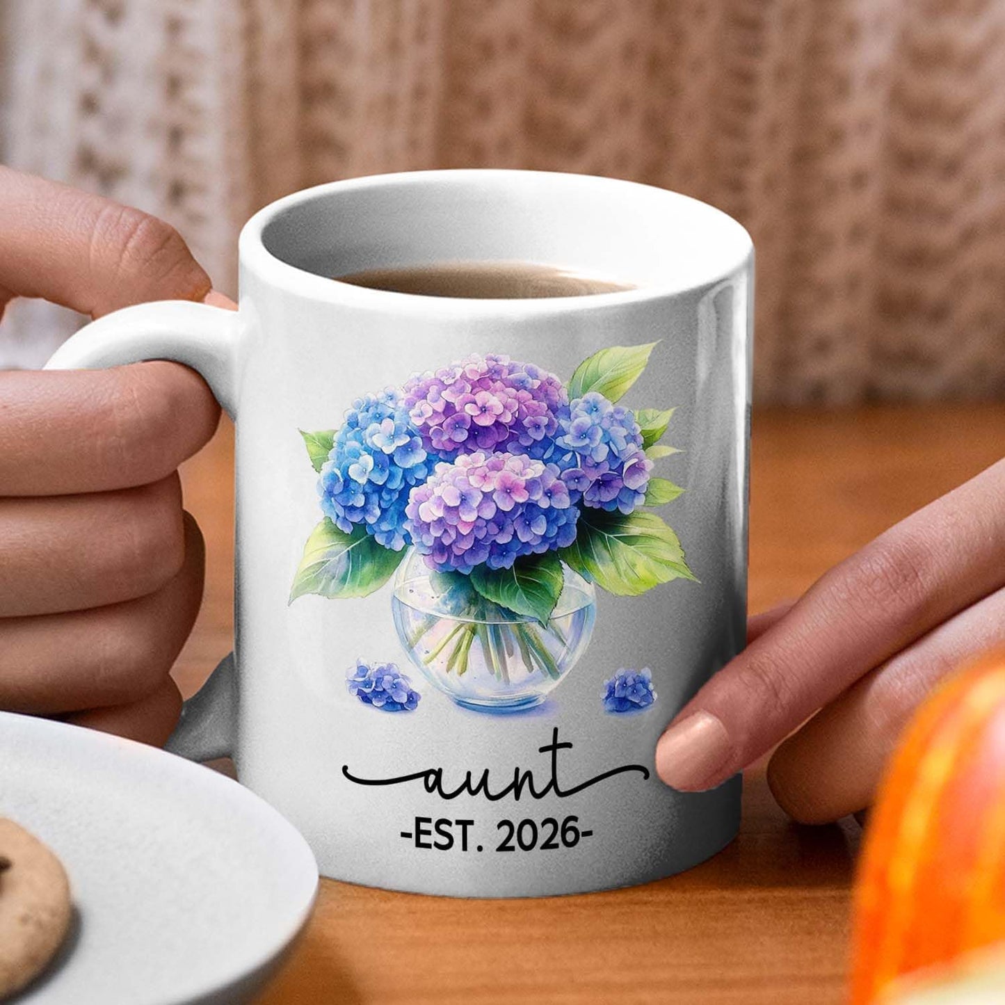 Personalized Year Name Aunt Coffee Mug Gift For Pregnancy Reveal Birthday, Customized Aunt EST 2026 Accent Cup, Hydrangea Auntie White Coffee Cup 11 15 Oz, Auntie to Be Mug Gift For Sister Besties