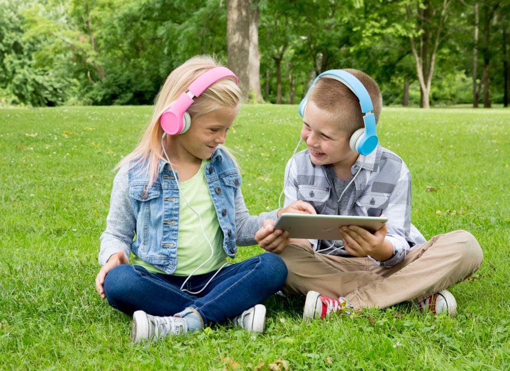 Snug Play+ Kids Headphones – Volume Limited 93dB for Safe Listening – Foldable, Durable Headphones for Toddlers, Boys & Girls – Tangle-Free Cord – Ideal for Travel, School, Tablets - Princess