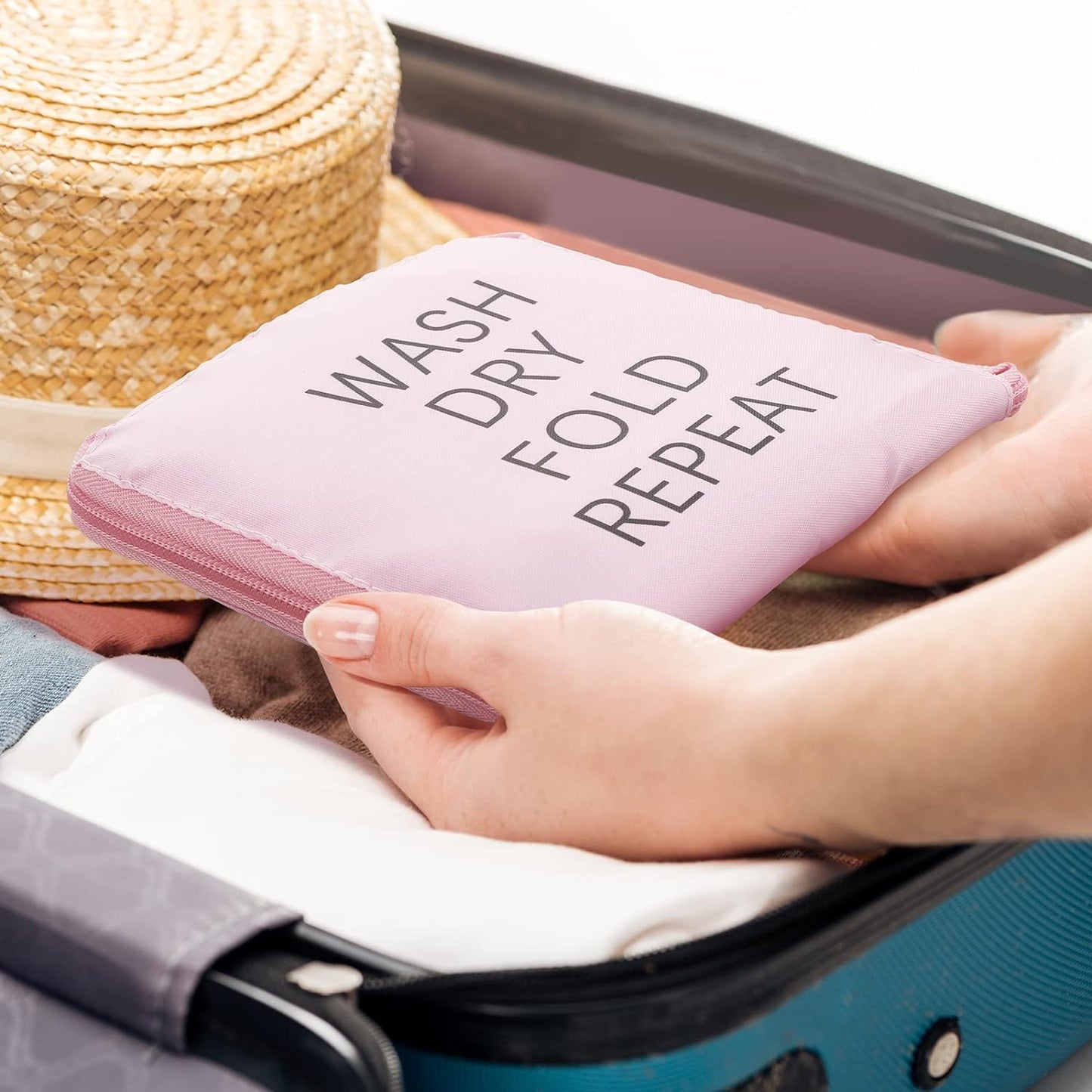 2 Pcs Travel Laundry Bag Washable Dirty Clothes Bag with Drawstring and Zipper for Suitcase, 22 x 18 Inch (Pink,Classic)