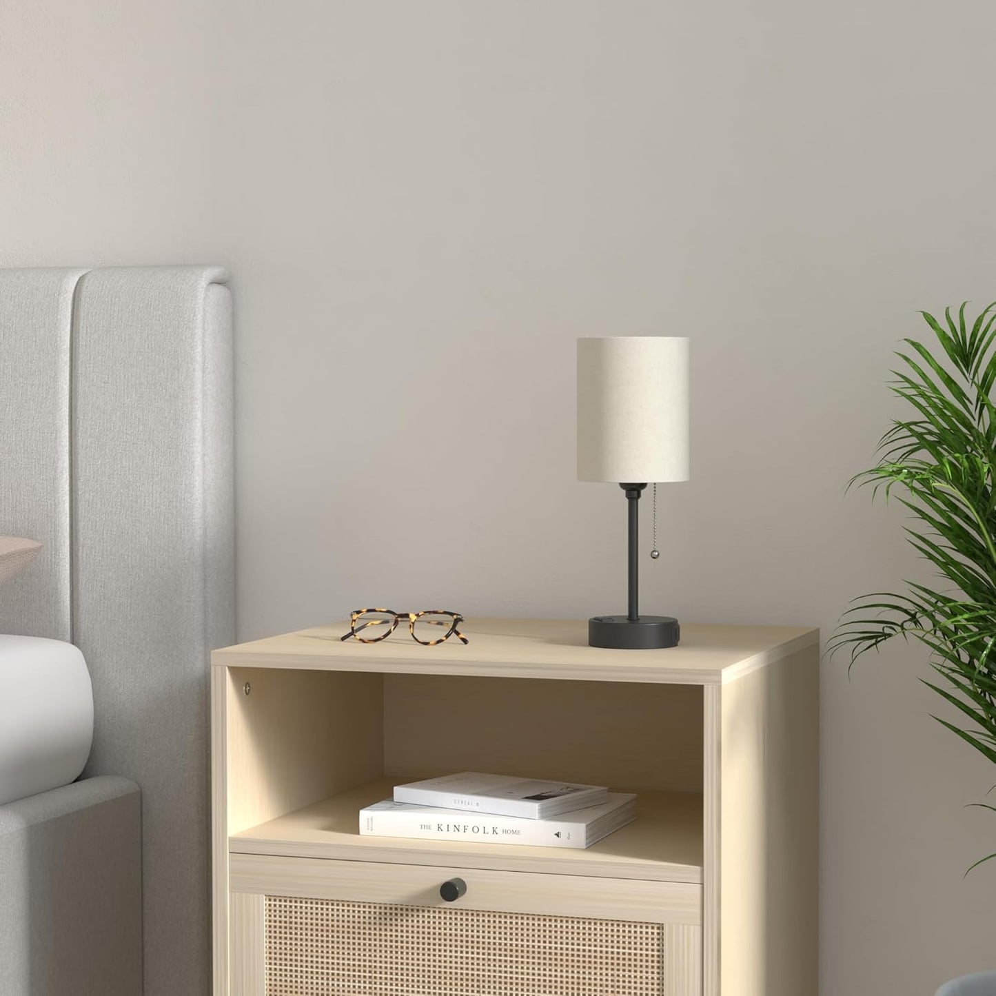 Beige Small Lamps 3 Levels Brightness - 2700K 3500K 5000K Bedside Lamps with USB C and A Ports, Pull Chain Table Lamps with AC Outlet, Nightstand Lamps with Black Metal Base for Bedroom Kids Reading