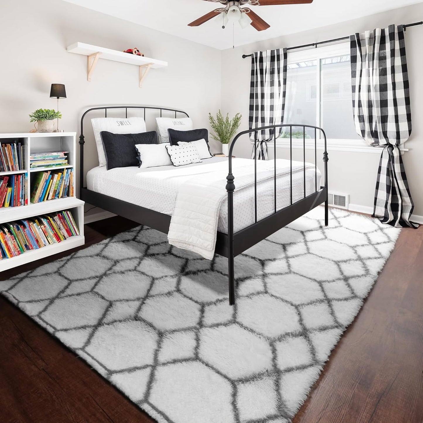 ONASAR 6x9 Area Rugs for Living Room Bedroom, Washable Large Fluffy White and Grey Throw Rug, Geometric Soft Plush Shaggy Floor Carpet for Nursery Kids Girls Boys Teen Dorm Home Decor Aesthetic