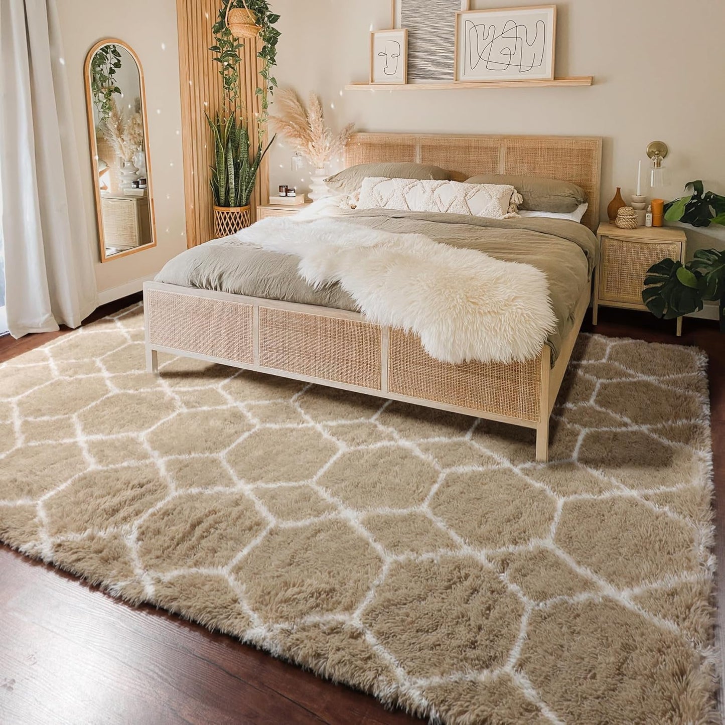 ONASAR Area Rugs for Bedroom Living Room, Washable 4x6 Fluffy Beige and White Throw Rug, Geometric Soft Shaggy Fuzzy Plush Indoor Floor Carpet for Kids Teen Nursery Dorm Office Home Decor Aesthetic