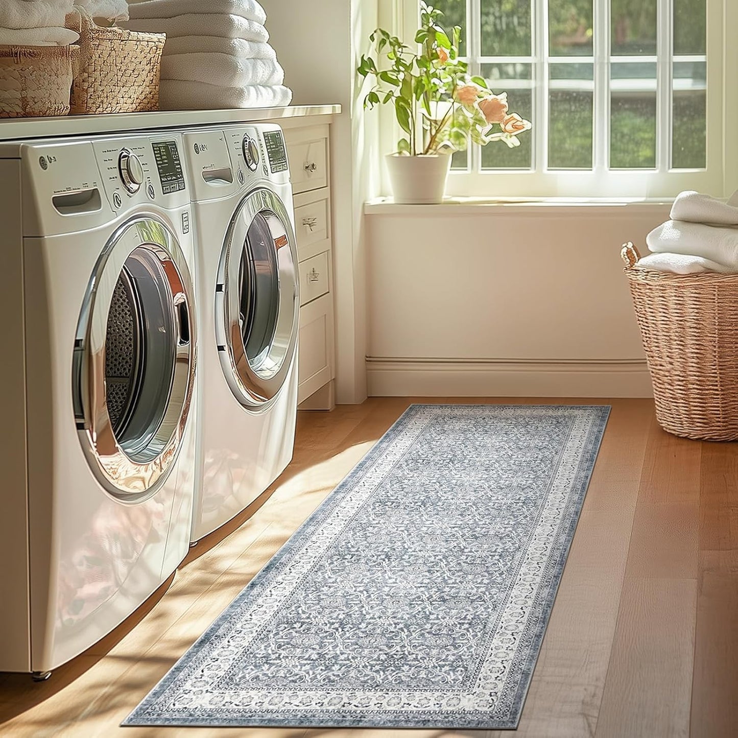 jinchan Floral Runner Rug 2x5 - Machine Washable Grey Vintage Distressed Design Soft Non-Slip Low-Pile Ultra-Thin Runner Rug for Kitchen Hallway Laundry Room Entryway Farmhouse (2‘x5',Grey)