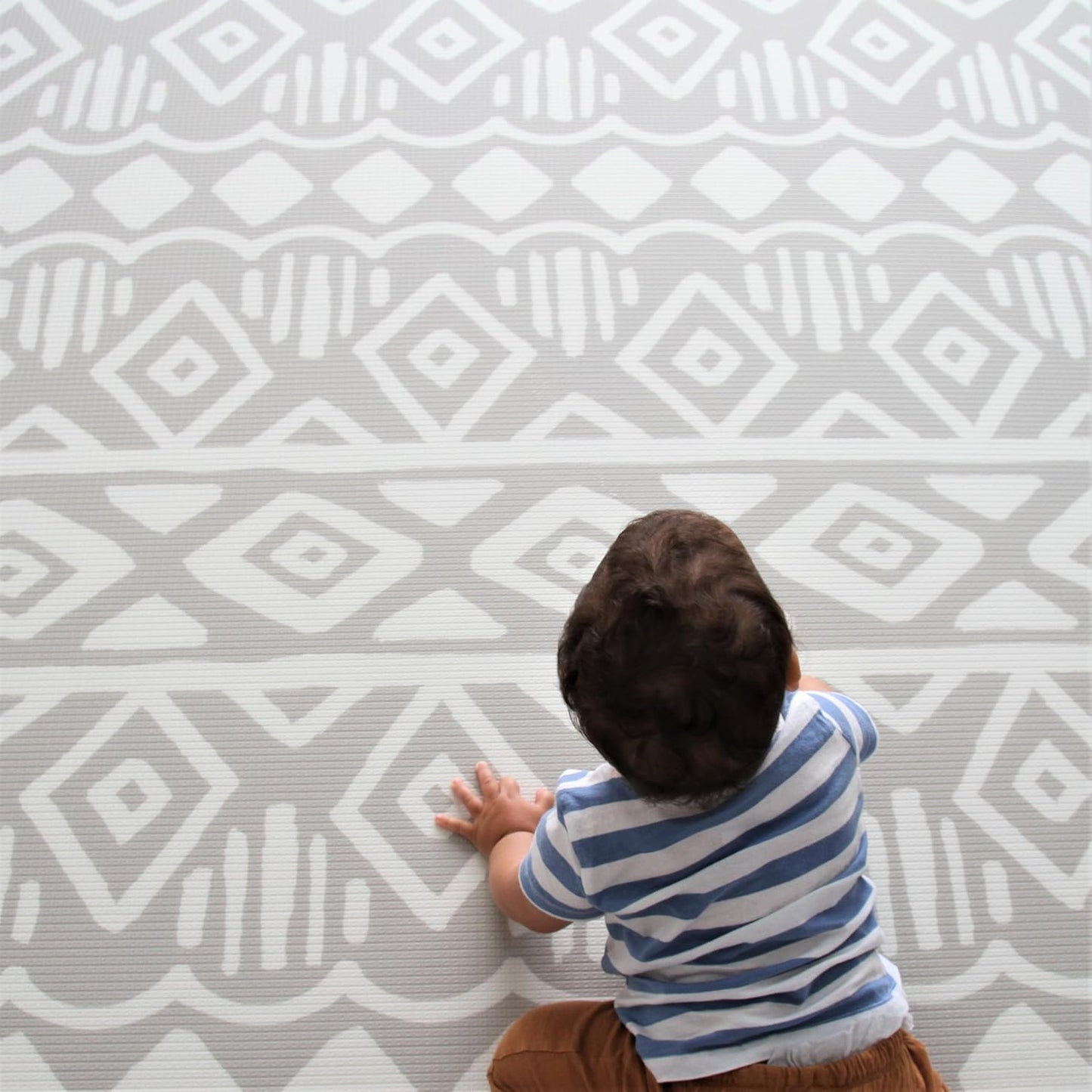 Cushmat Stylish Reversible Foam Play Mat (Large, Crystals - Gray Pink) - Soft, Waterproof, Durable Play mat for Infants, Babies, Toddler, Kids & Grownup - 6.5ft x 4.5ft