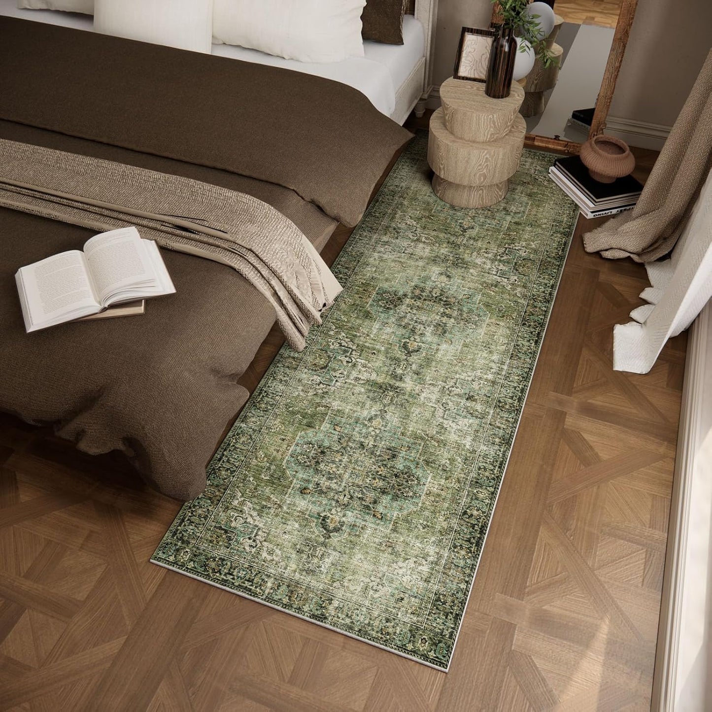 Machine Washable Kitchen Runner Rug: 2'6"x8' Hallway Rug Non Slip Low-Pile Stain Resistant Soft Carpet Runners for Entryway Hallways Kitchen Laundry Room Beside Farmhouse