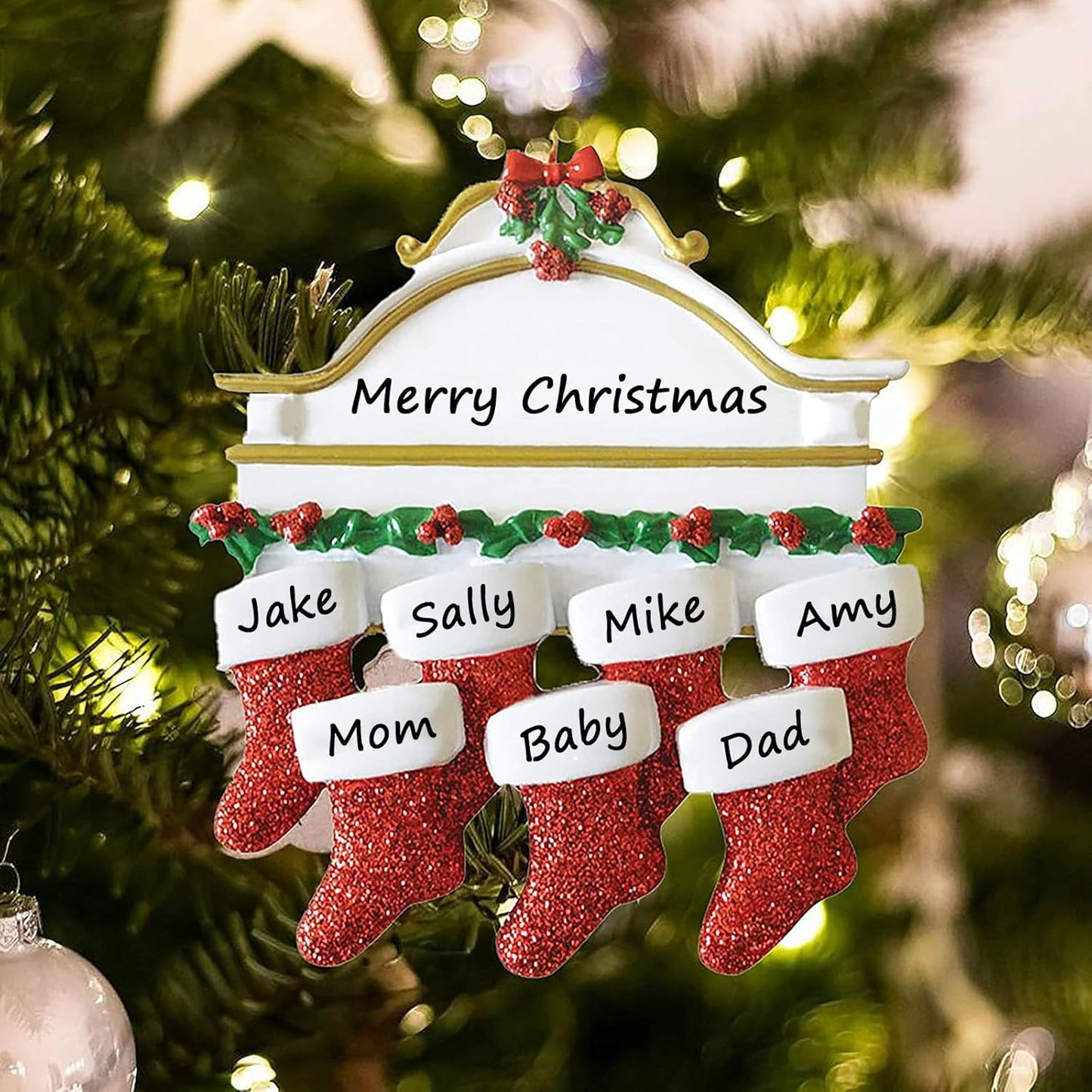 Personalized Christmas Ornaments 2025 Family of 2/3/4/5/6/7/8 Custom Christmas Stocking Ornament with Names Customized Ornaments for Xmas Tree,Family of 3