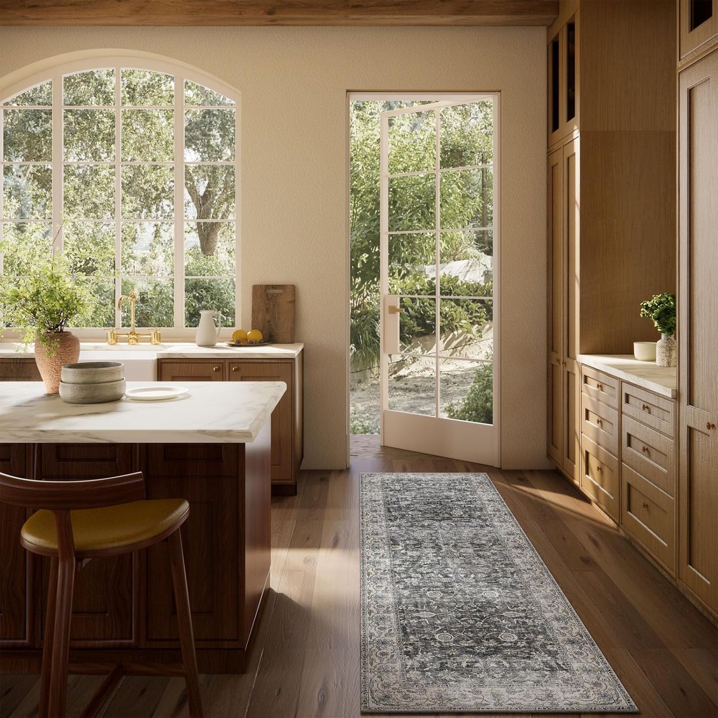 Runner Rug Washable Kitchen Runner: 2'6"x8' Hallway Runner Rugs Stain Resistant Non Slip Low Pile Soft Boho Carpet Runners for Hallways Bedroom Entryway Indoor Beside Bathroom Laundry Room