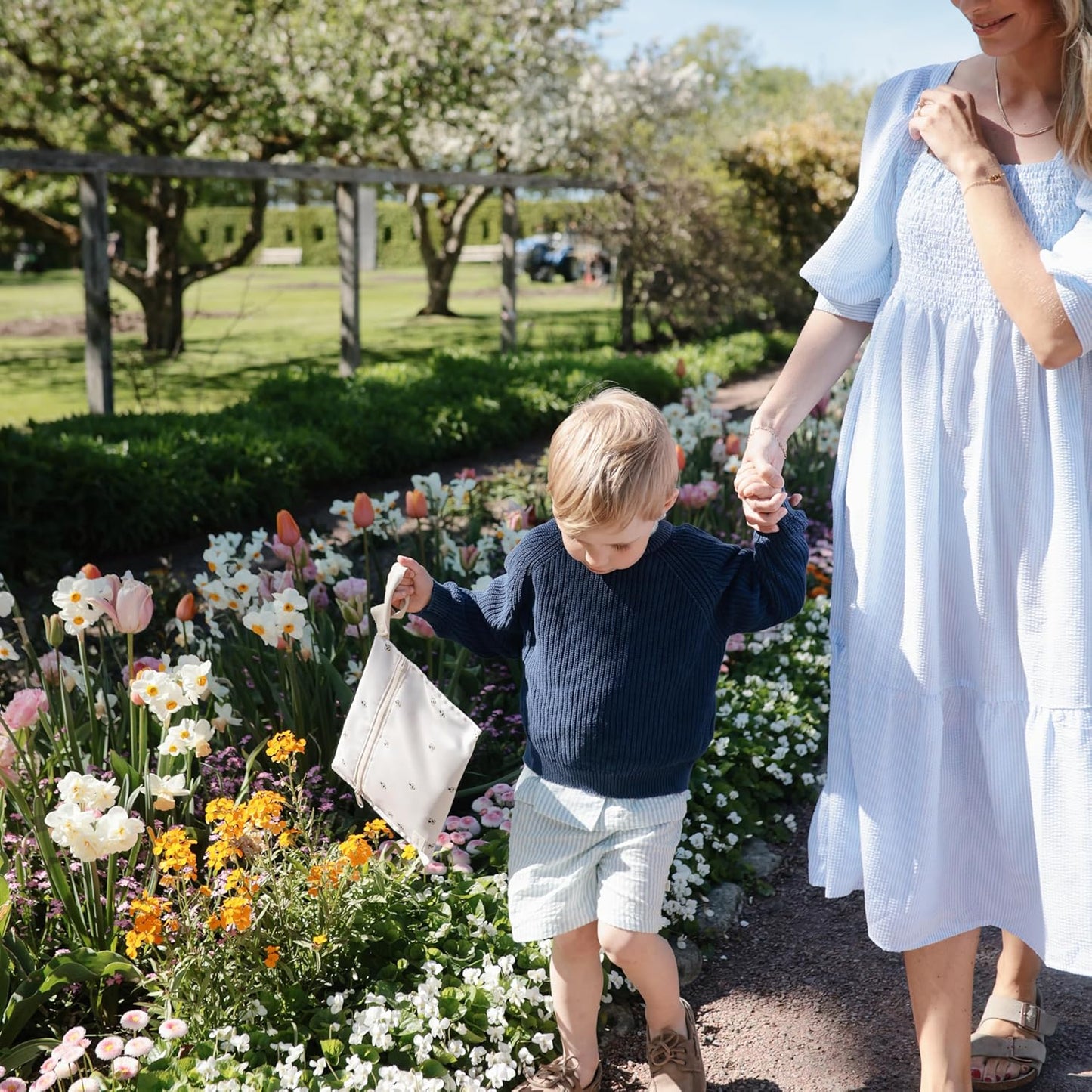 mushie Water Resistant Wet Bags | Large & Small Reusable Storage Bag for Baby Items and Travel | Zippered Pockets with Handle | Machine Washable, Set of 2 (Blush)