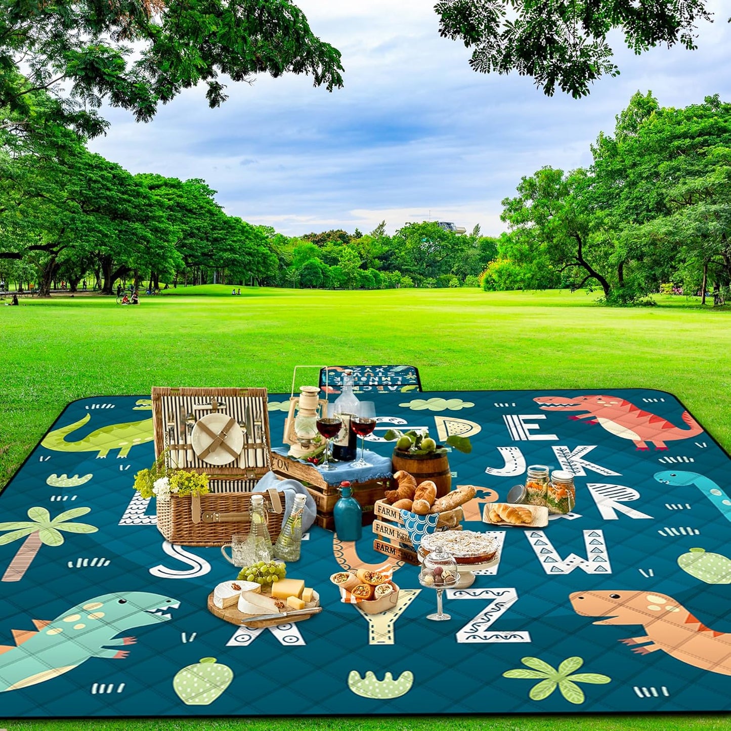 Extra Large Picnic Blanket Waterproof,80"x 80"Foldable Machine Washable Beach Blankets,Outdoor Blanket for 6-8 Adults,Picnic Mat Suitable for Indoor Crawling,Park Beach,Camping,Hiking,Travel( Blue)