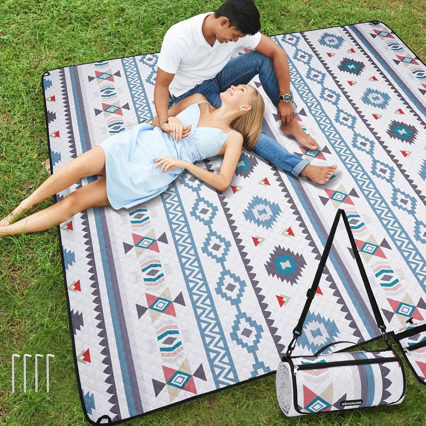 Picnic Blankets Extra Large - Beach Blanket Waterproof Sandproof with Shoulder Strap, Machine Washable, Outdoor Blanket with Stakes for Grass Concert, Park, Lawn,Travel,Spring Summer. Navy
